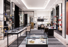 Chanel открыл обновленный бутик в галереях «Времена года»
